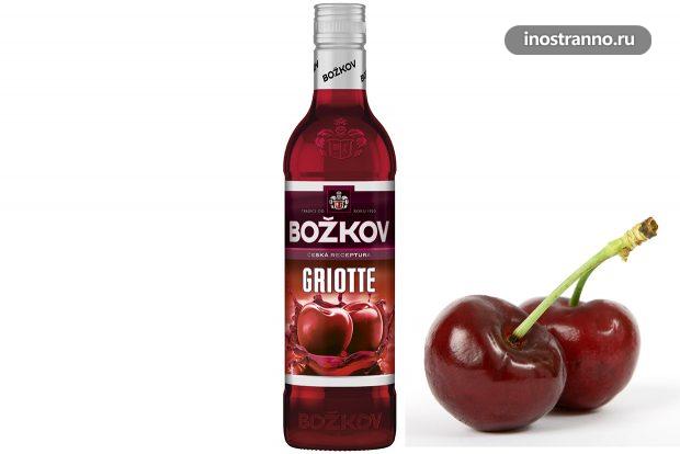 Чешский вишневый ликер Гриотка