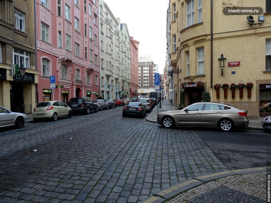 Машины в Праге