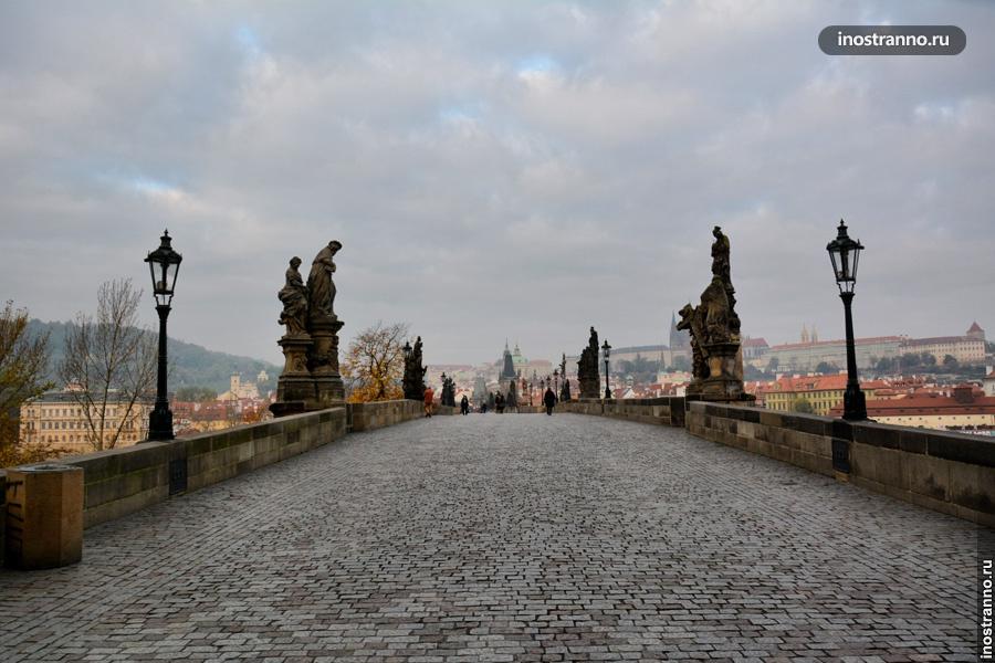 Карлов мост - утром