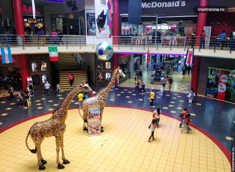 Торговый центр Albrook Mall в Панаме
