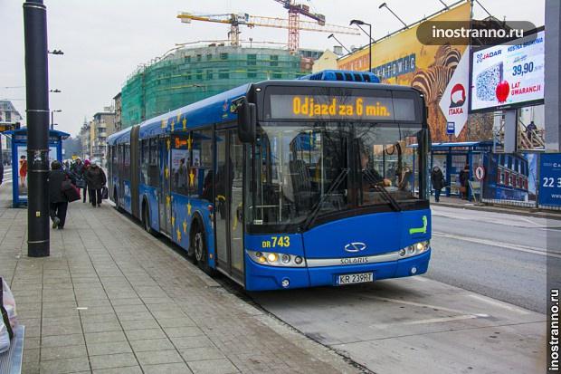 Автобус в Варшаве
