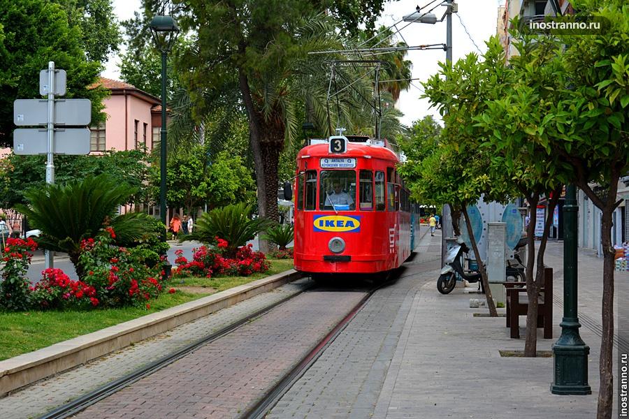 Ностальгический трамвай Антальи
