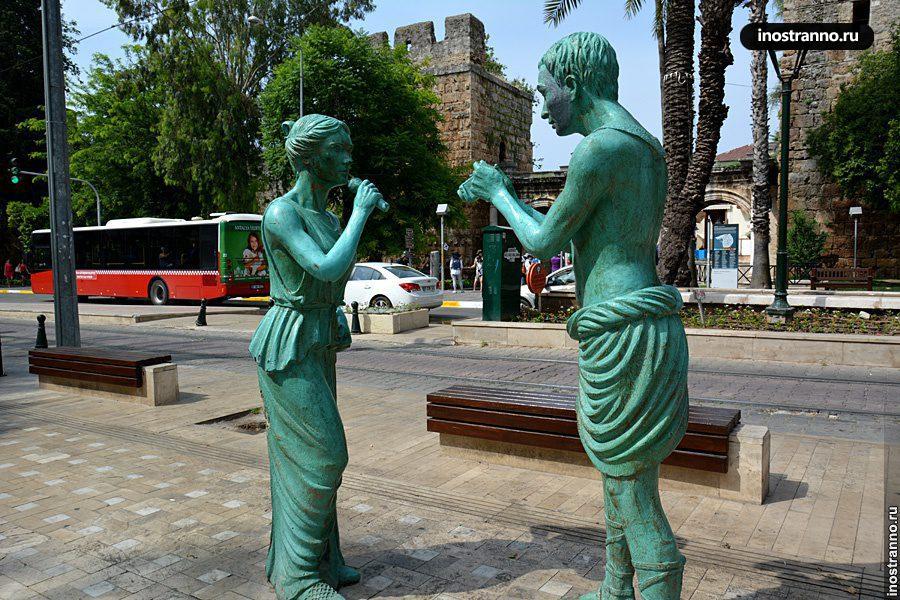 Анталия зеленые скульптуры