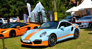Крупнейшая автомобильная выставка в Праге Legendy