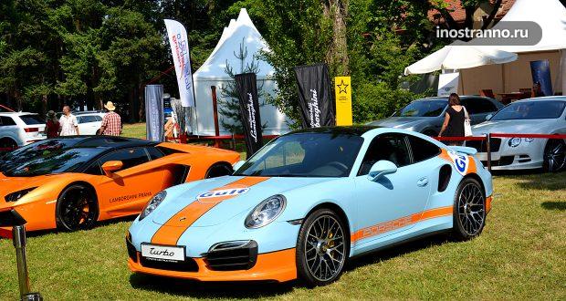 Крупнейшая автомобильная выставка в Праге Legendy