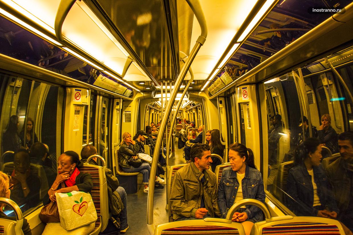 Колонны, граффити и мозаичные панно: как выглядит метро в разных уголках мира -