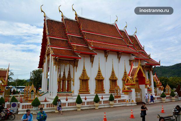 Храм Чалонг на Пхукете