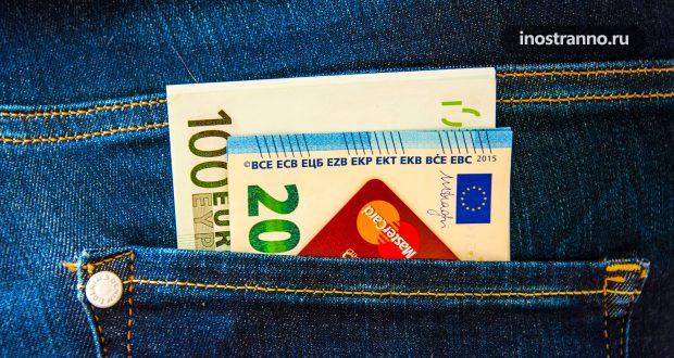 Снятие денег в банкоматах и денежные переводы в Чехию