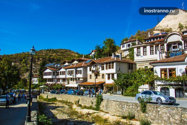 Прогулка по болгарскому городу Мелник