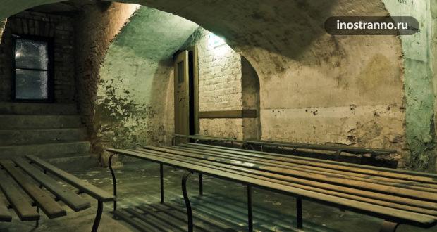 Невероятные бункеры, которые выставлены на продажу для спасения от войны и зомби