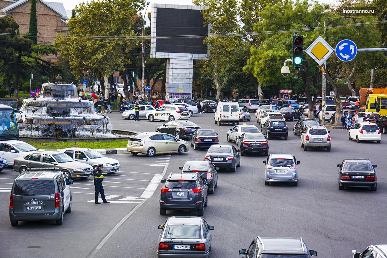 На автомобиле по Тбилиси