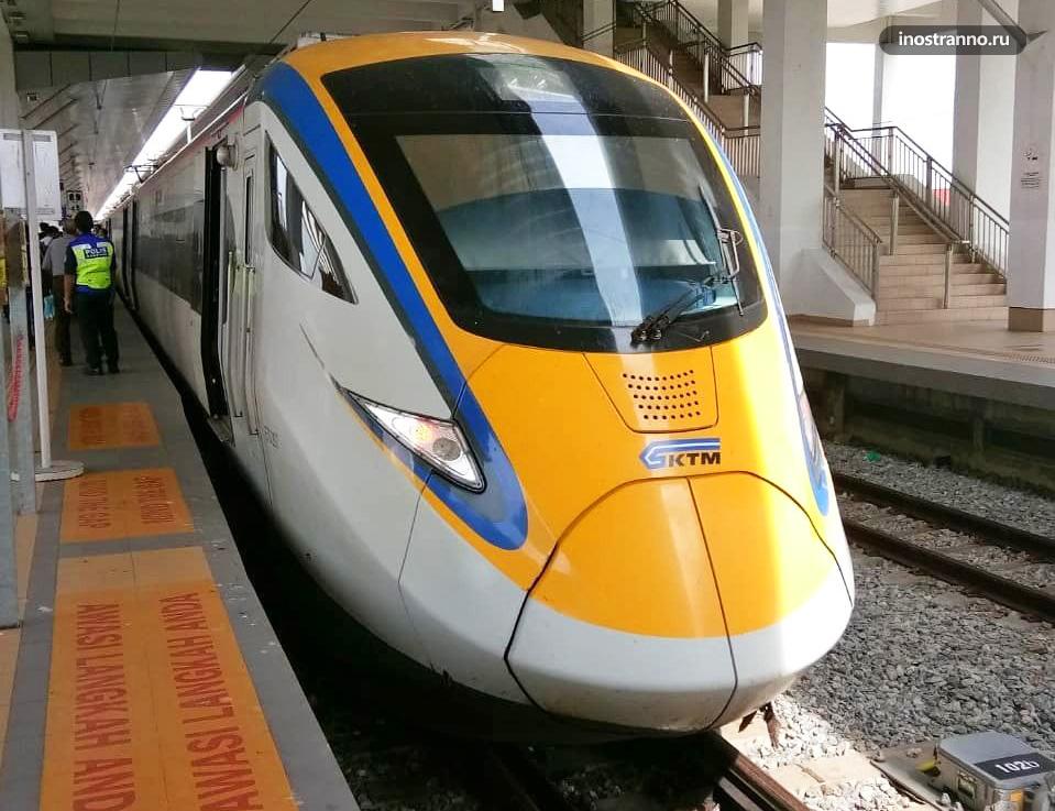 Поезд в Малайзии