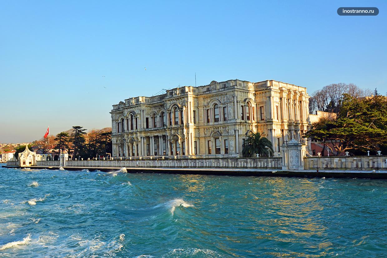 Дворец Бейлербейи в Стамбуле