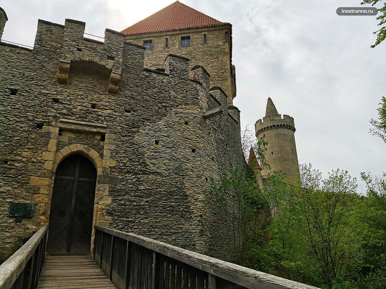 Средневековый чешский замок Кокоржин