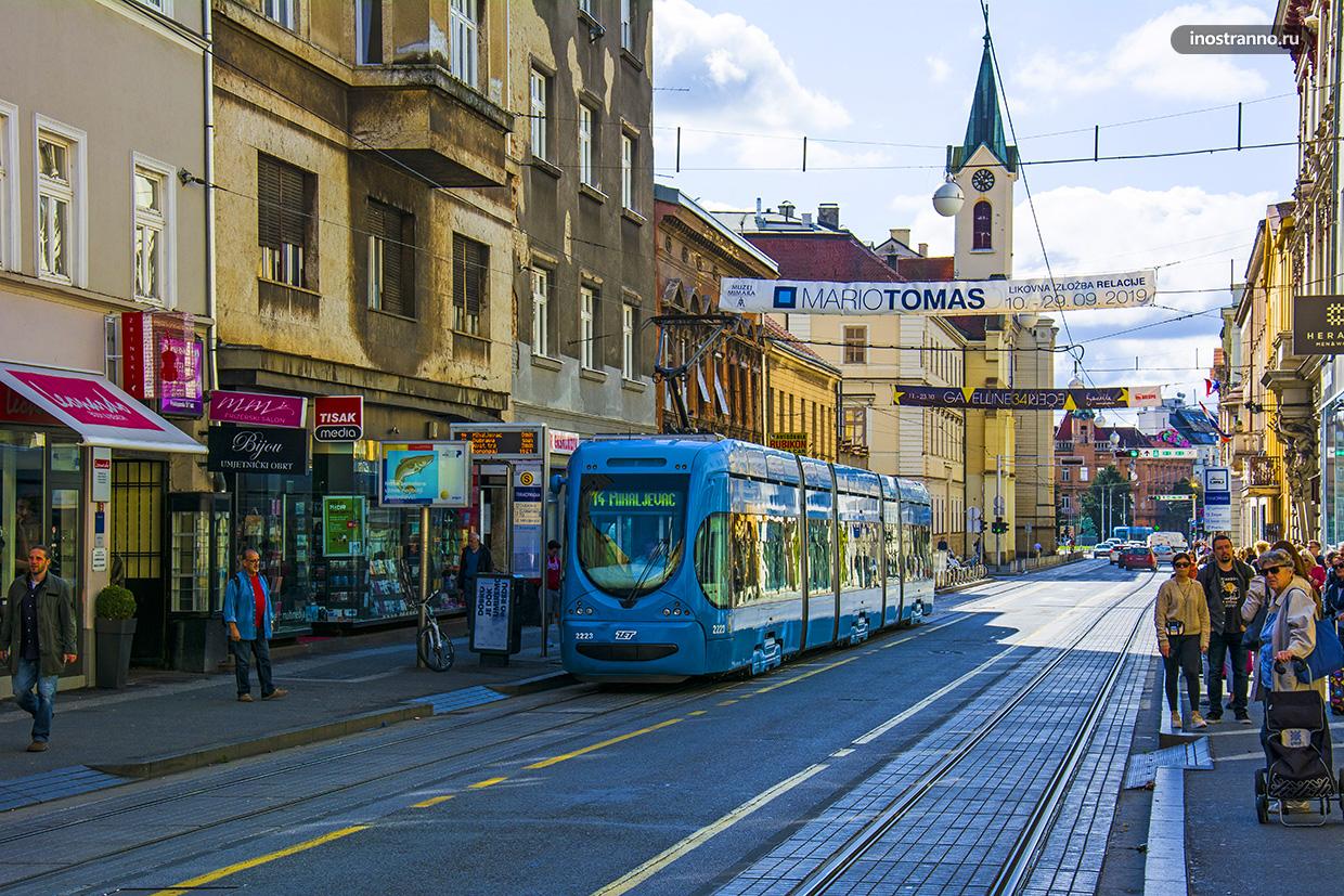 Трамвай в Загребе.
