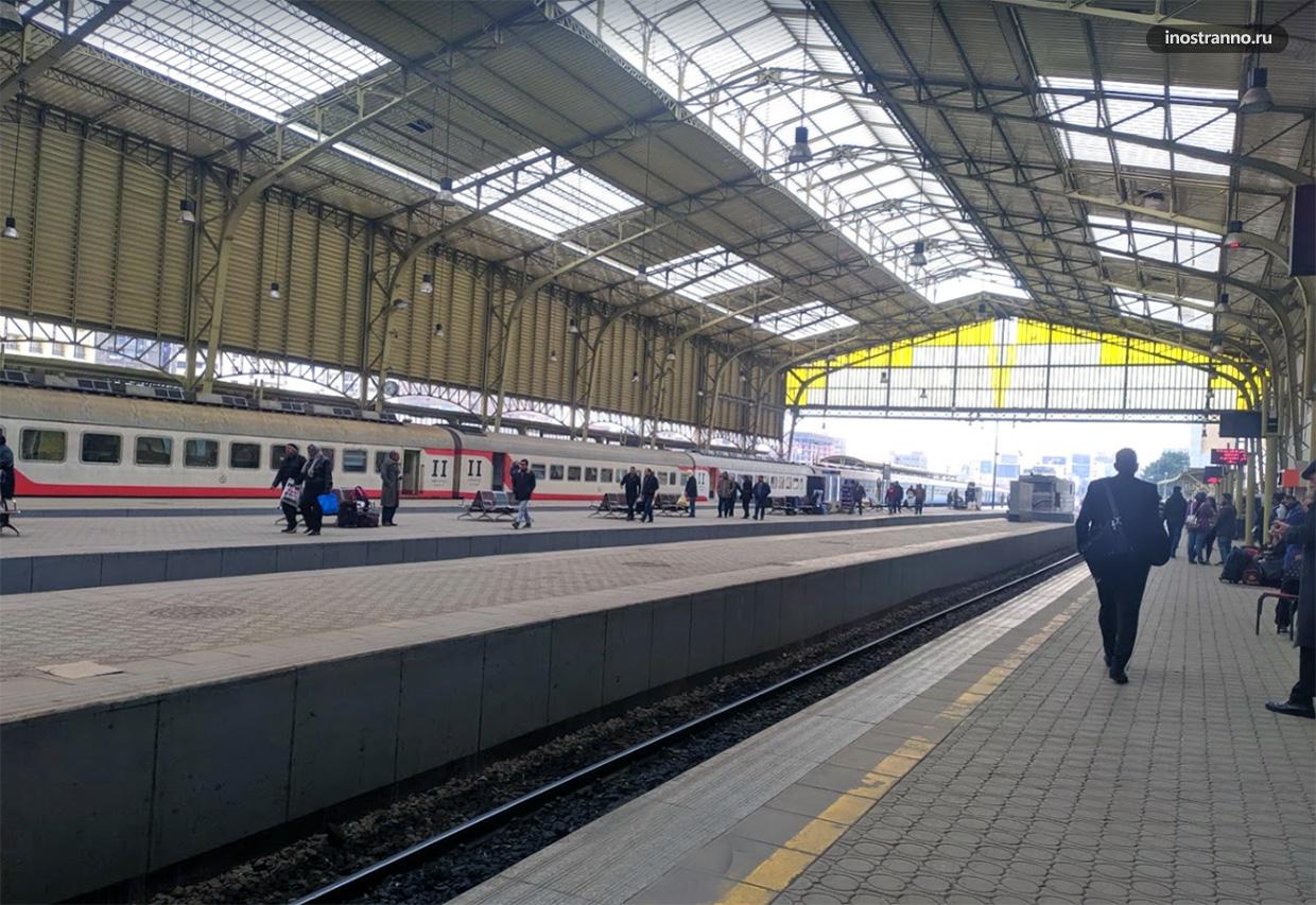 Центральный железнодорожный вокзал в Каире