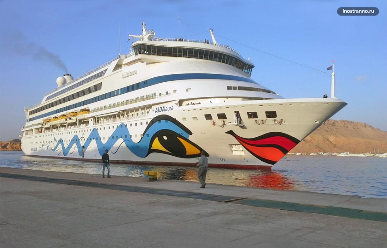 Паромы и порт в Шарм-эль-Шейхе