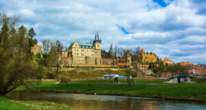 Из Праги по реке Сазава до замка Пернштейн