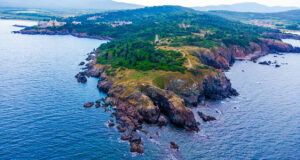 Мыс Агалина: красивые скалы недалеко от Созополя