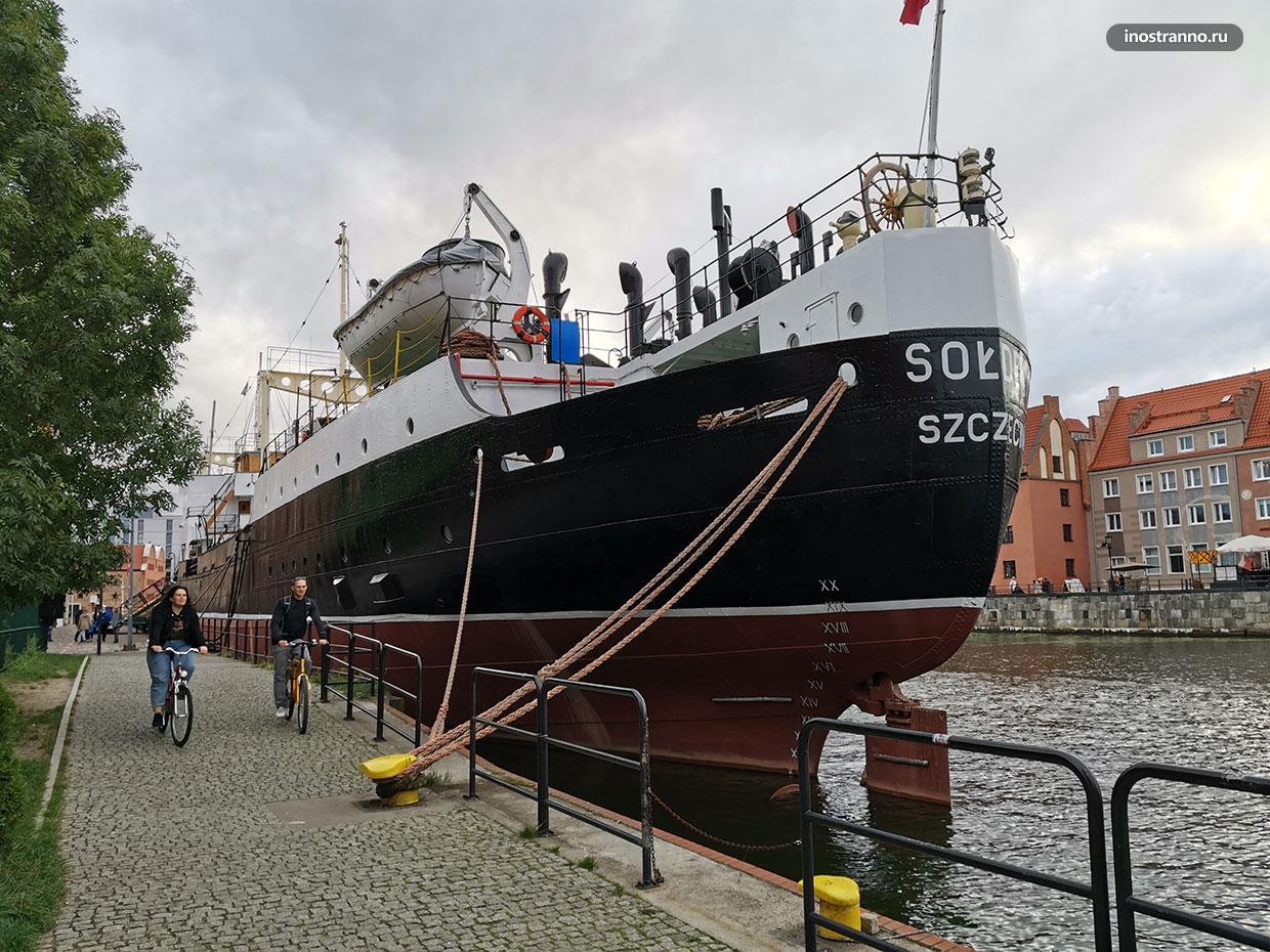 Польский грузовой корабль-музей