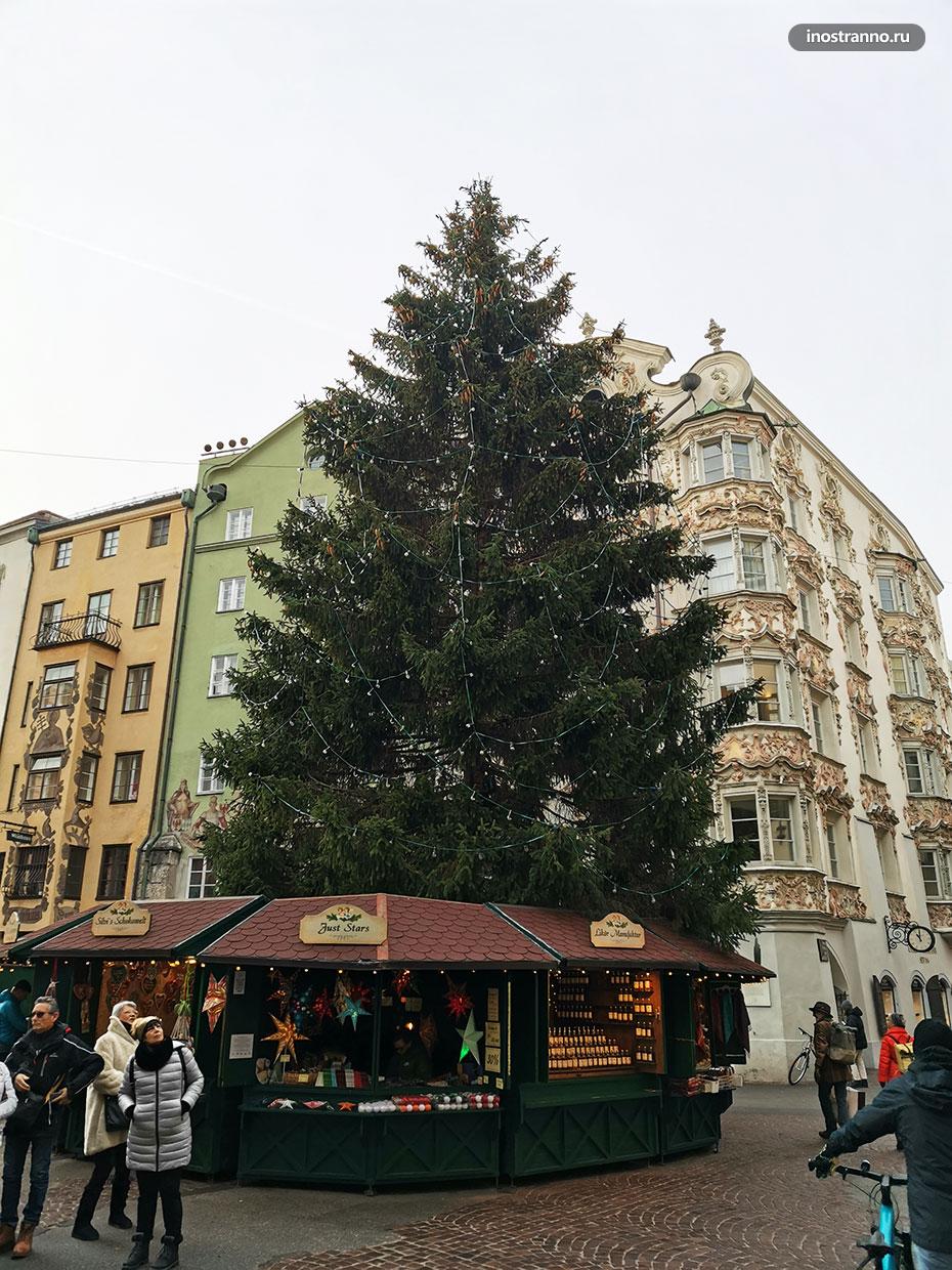 Новогодняя елка и украшения в Европе на Рождество